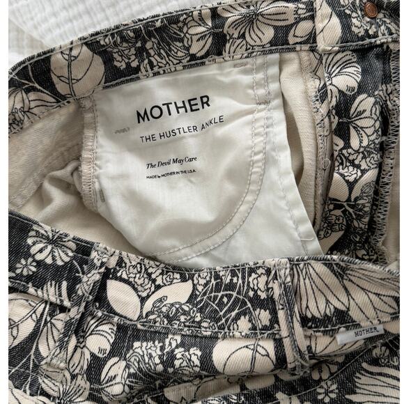 MOTHER Hustler Ankle Jeans in Devil May Care French Fairy Tale Print 28 - Picture 11 of 16